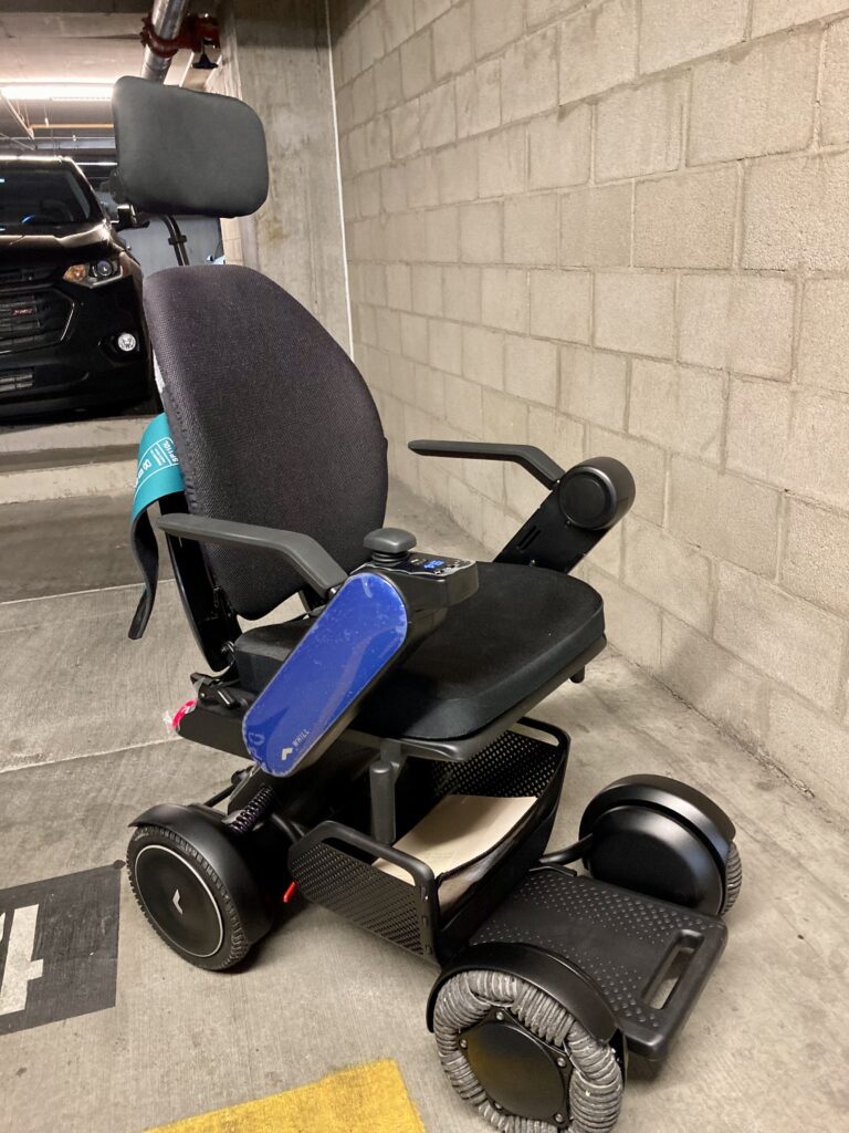 A picture of a modern and latest model electric wheel chair