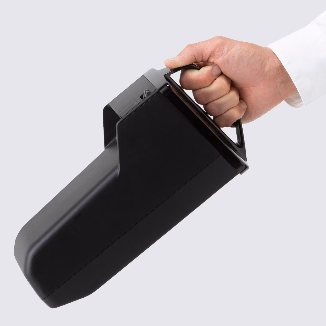 <h3>Advanced Battery</h3>Lithium-ion battery is approved for airline travel. 12.4-mile driving range and takes only 5 hours to fully charge.